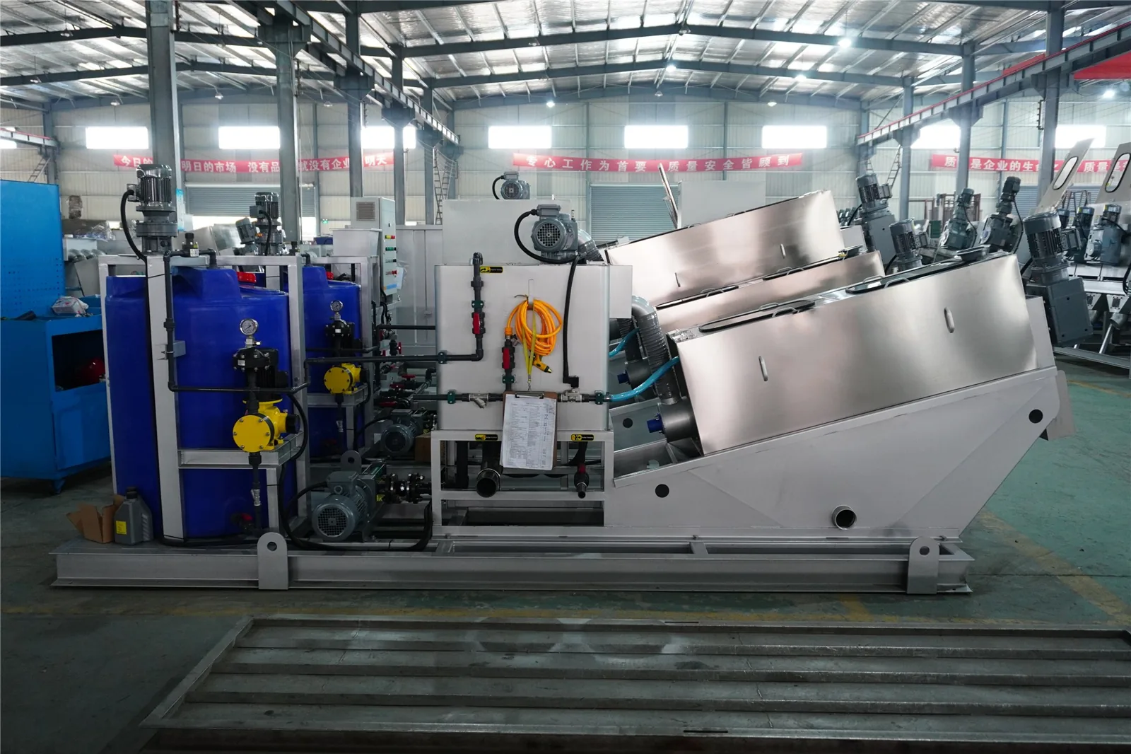 Screw-press and dosing equipment package